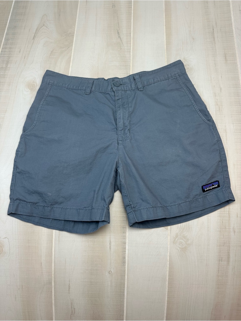 Patagonia Men's Slate Gray Flat Front Outdoor Shorts